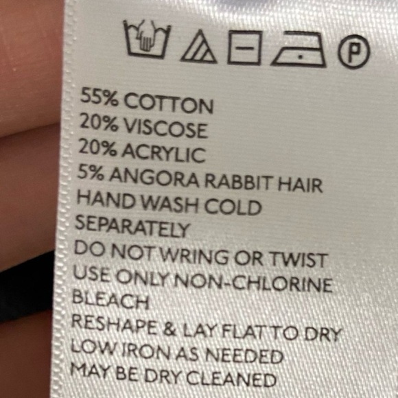 Staring at Stars Cream and Black Geometric Cardigan Medium - Picture 7 of 7